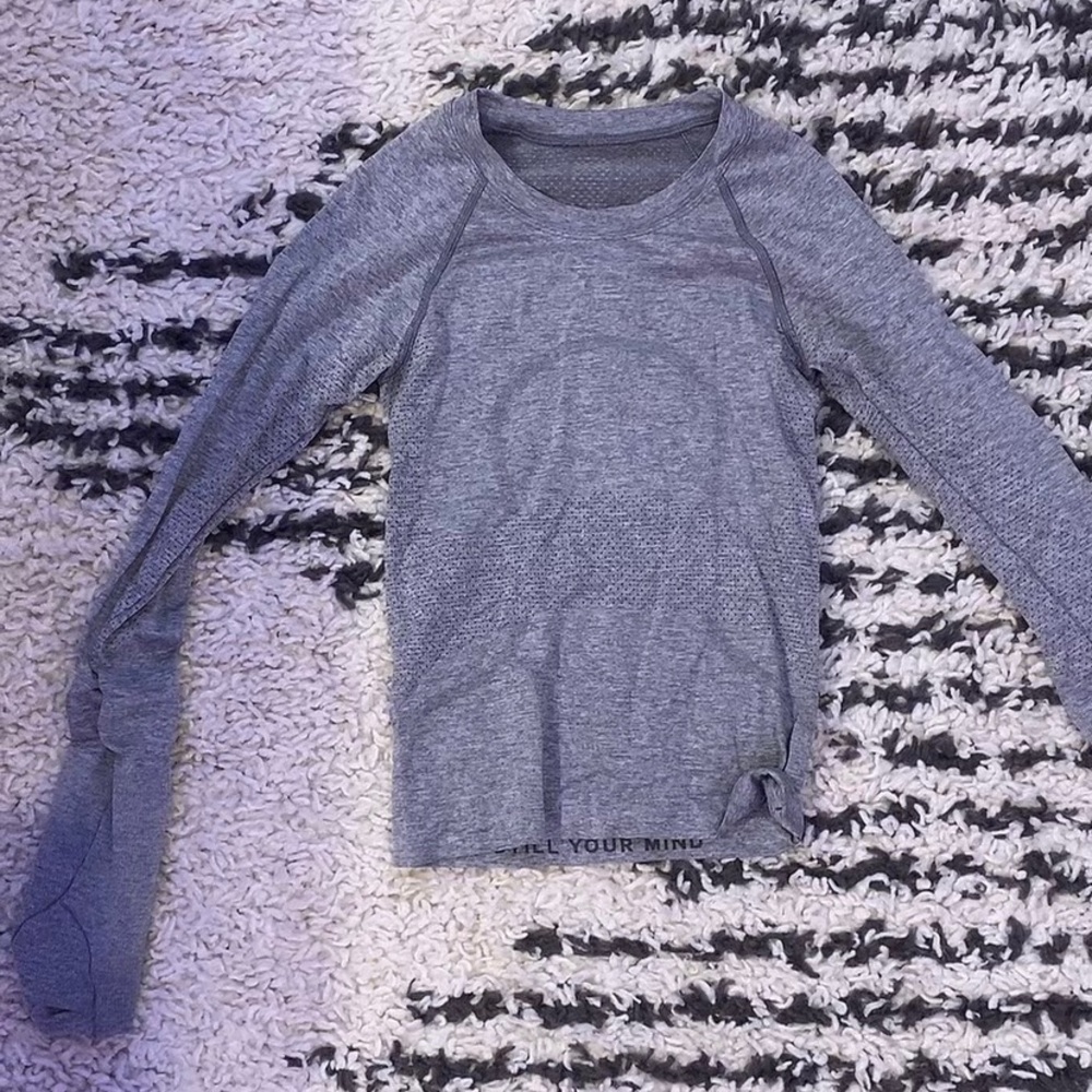 Lululemon swiftly tech long sleeve